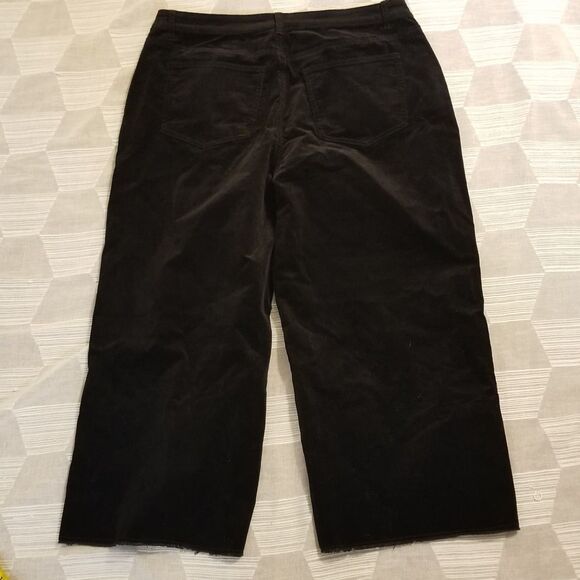 NWT Disturbia Foster Wide Leg Cord Crop Jeans - Picture 5 of 8